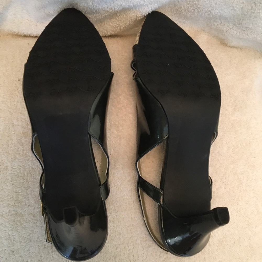 Hush Puppies Co Soft Style Green & Cream Sandal - Picture 5 of 11